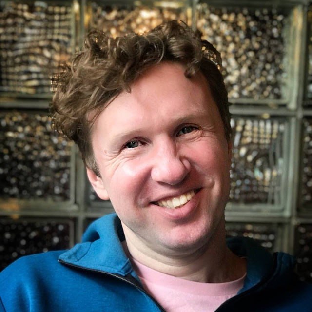 Евгений Стрельцов